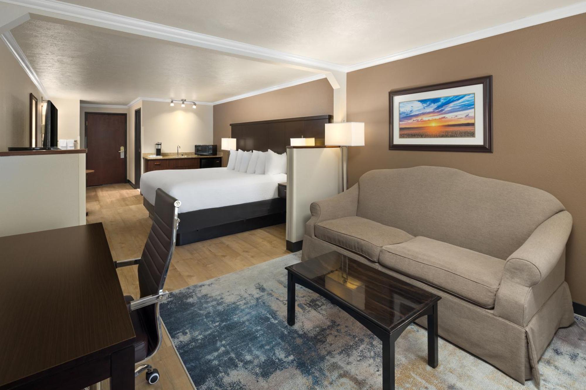 Ramada By Wyndham Moses Lake Εξωτερικό φωτογραφία